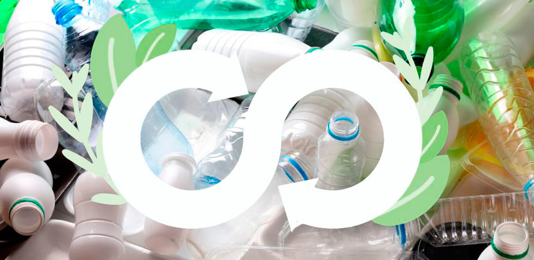 Envases plástico con el símbolo de economía circular